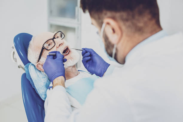 Best Emergency Tooth Extraction in Upper Ack, NY